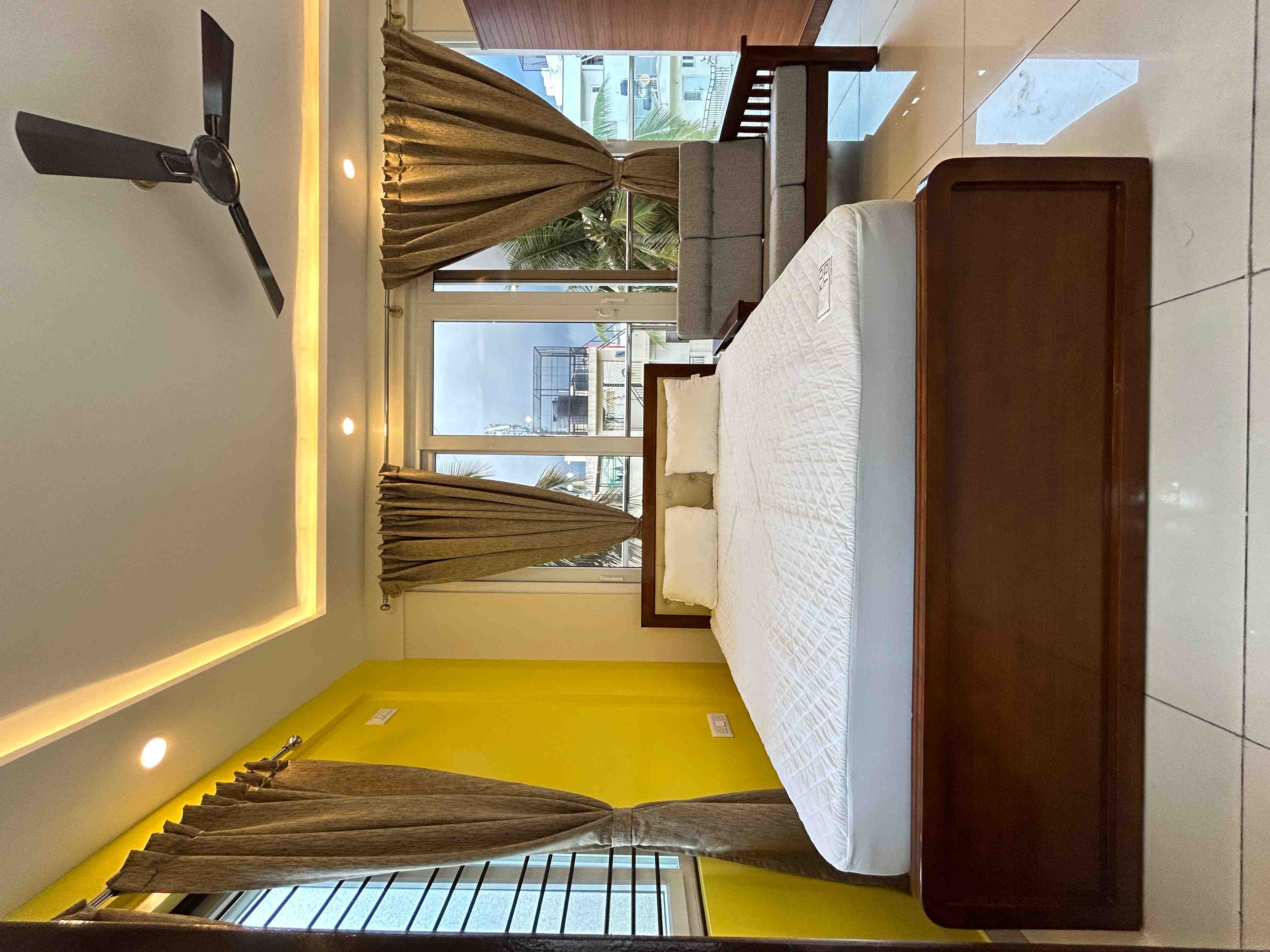 Fully Furnished AC Room